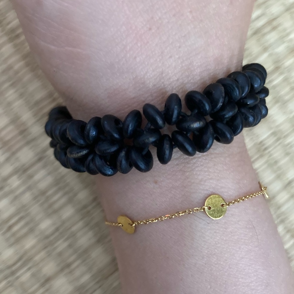 Black seeds bracelet